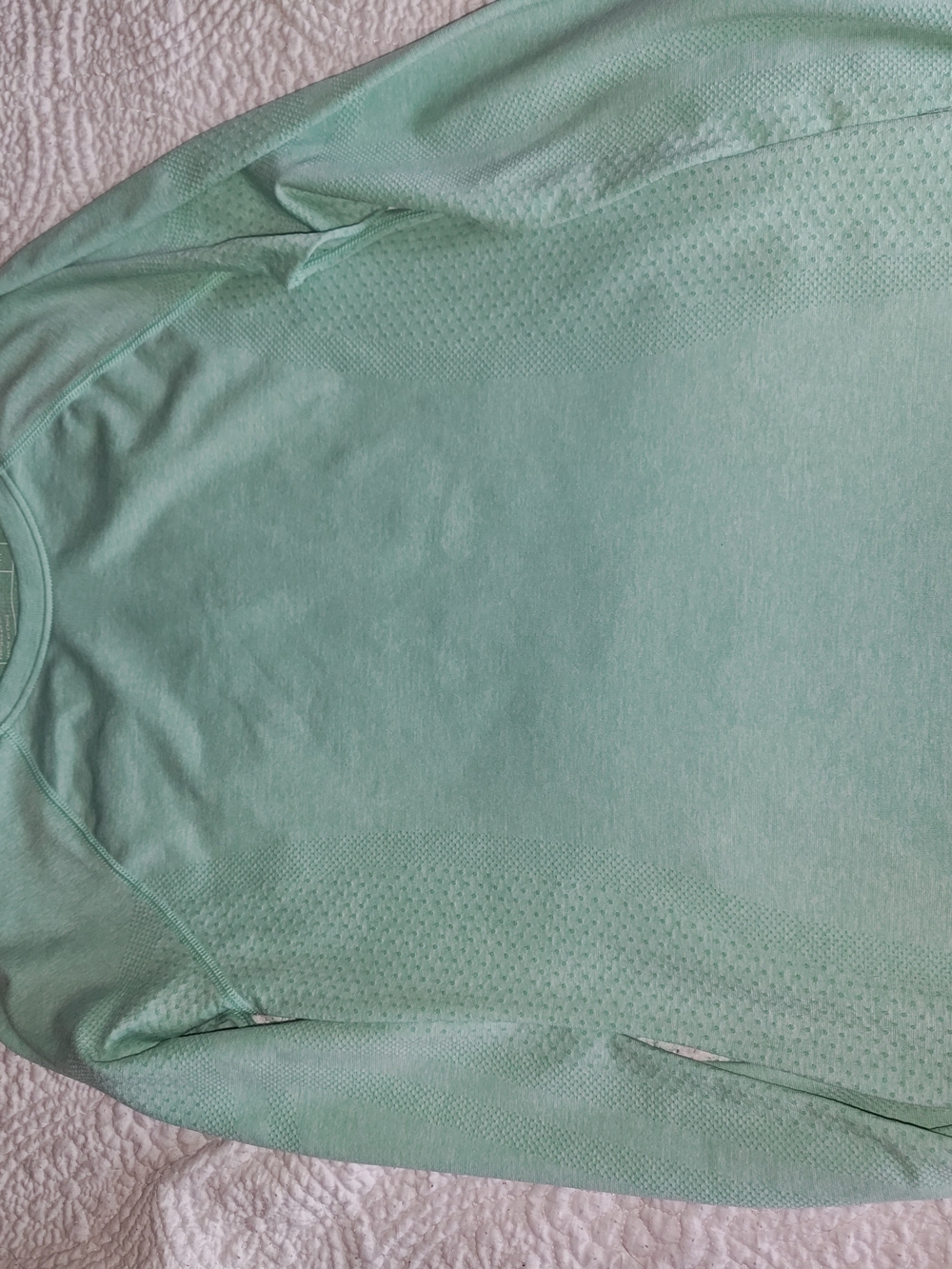 Figs Women's Mint Green Long Sleeve Performance Top